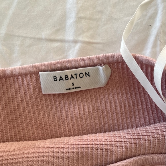 aritzia sculpt knit halter - Picture 2 of 3